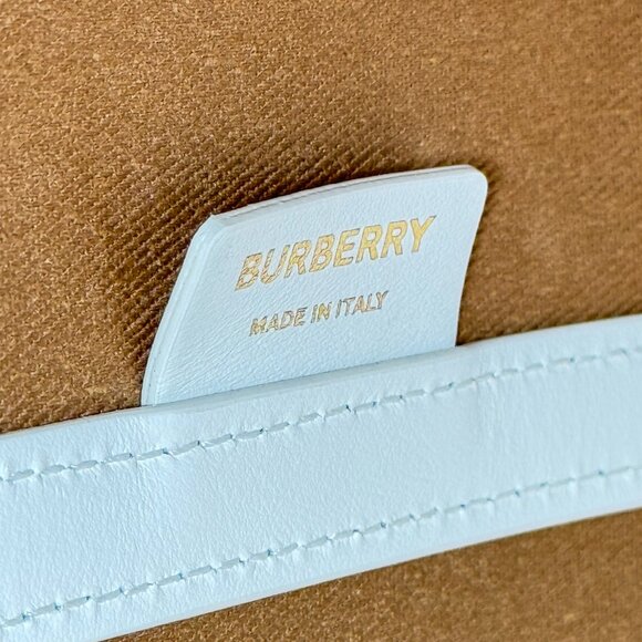 Burberry Medium London House Check Tote Bag With Pouch - Picture 8 of 10